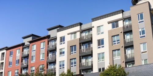 Copropriétés : quel est cet arrêté qui provoque la grogne des syndics ?