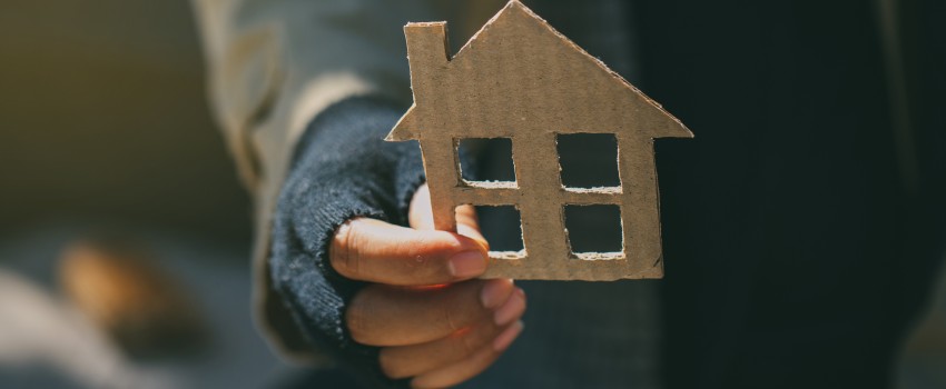 En 2025, 30 500 expulsions ont eu lieu, soit une hausse de 27% sur un an.