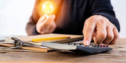 ampoule-bloc-note-calculatrice