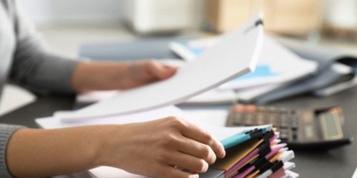 Le nombre de dossiers  de surendettement augmente de 10,8 %