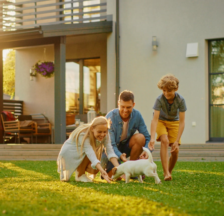 Famille avec un chien